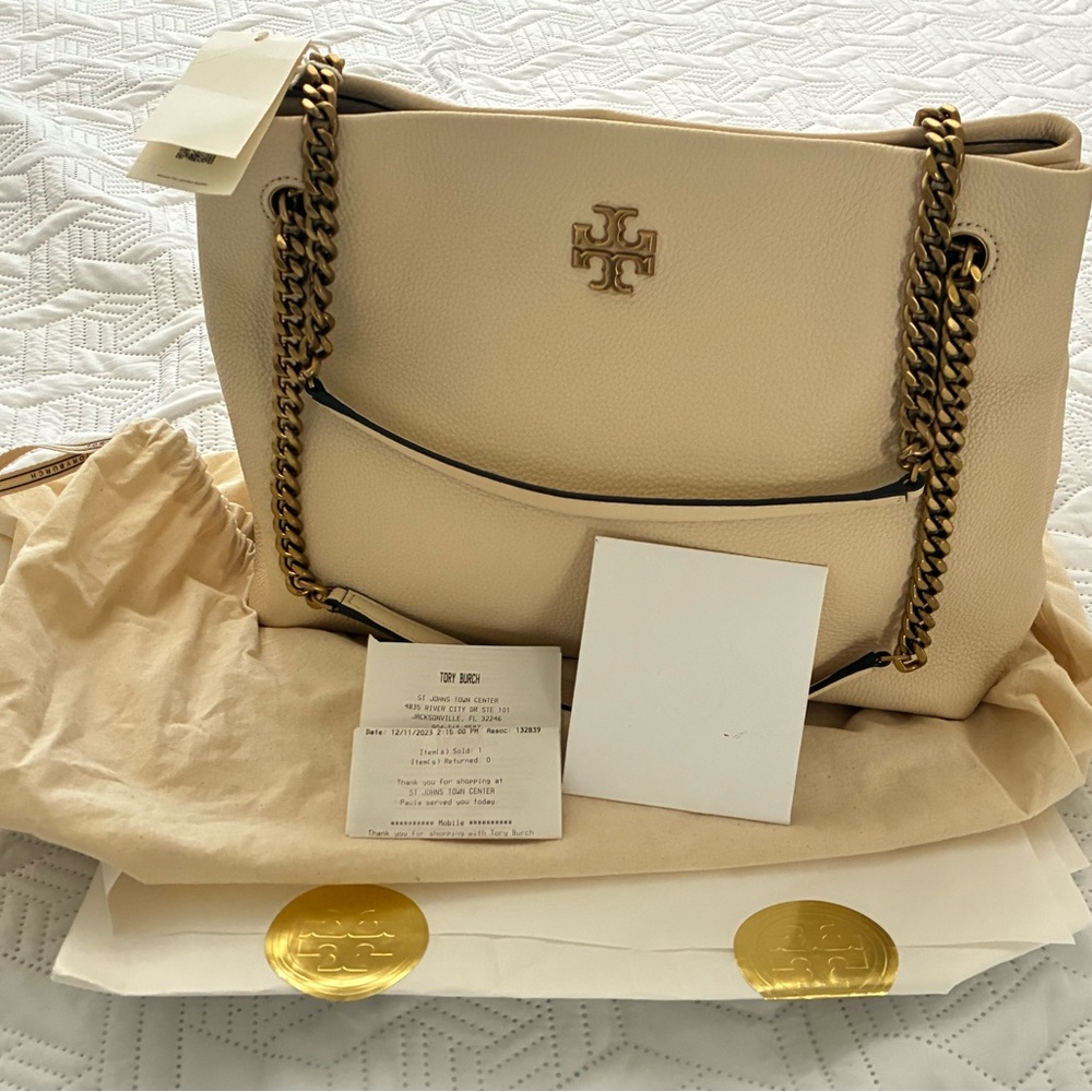 Tory Burch Kira  Beige Shoulder Bag with Gold Chain
